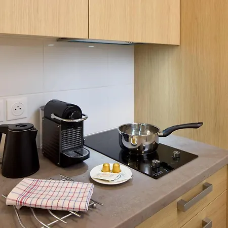 Aparthotel Quality Saint-jean 3*