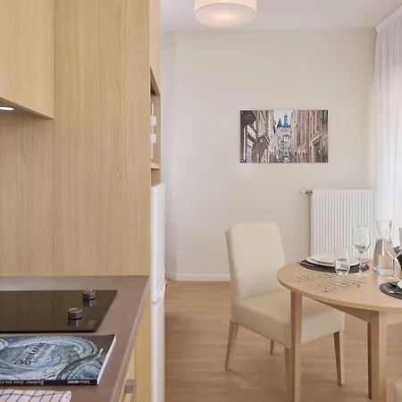 Quality Saint-jean Lejlighedshotel Bordeaux
